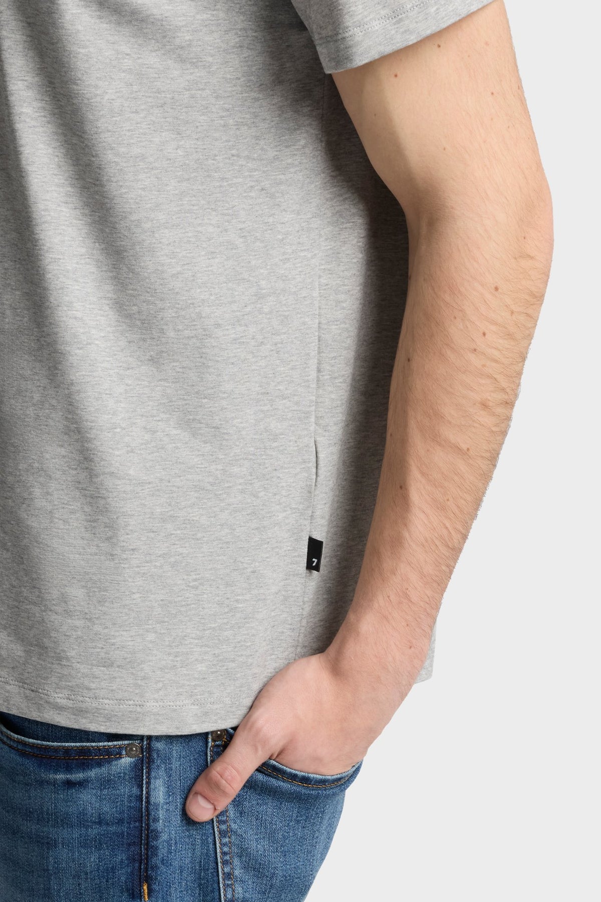 Playera Hombre Luxe Performance V-Neck Tee | 7 for all mankind