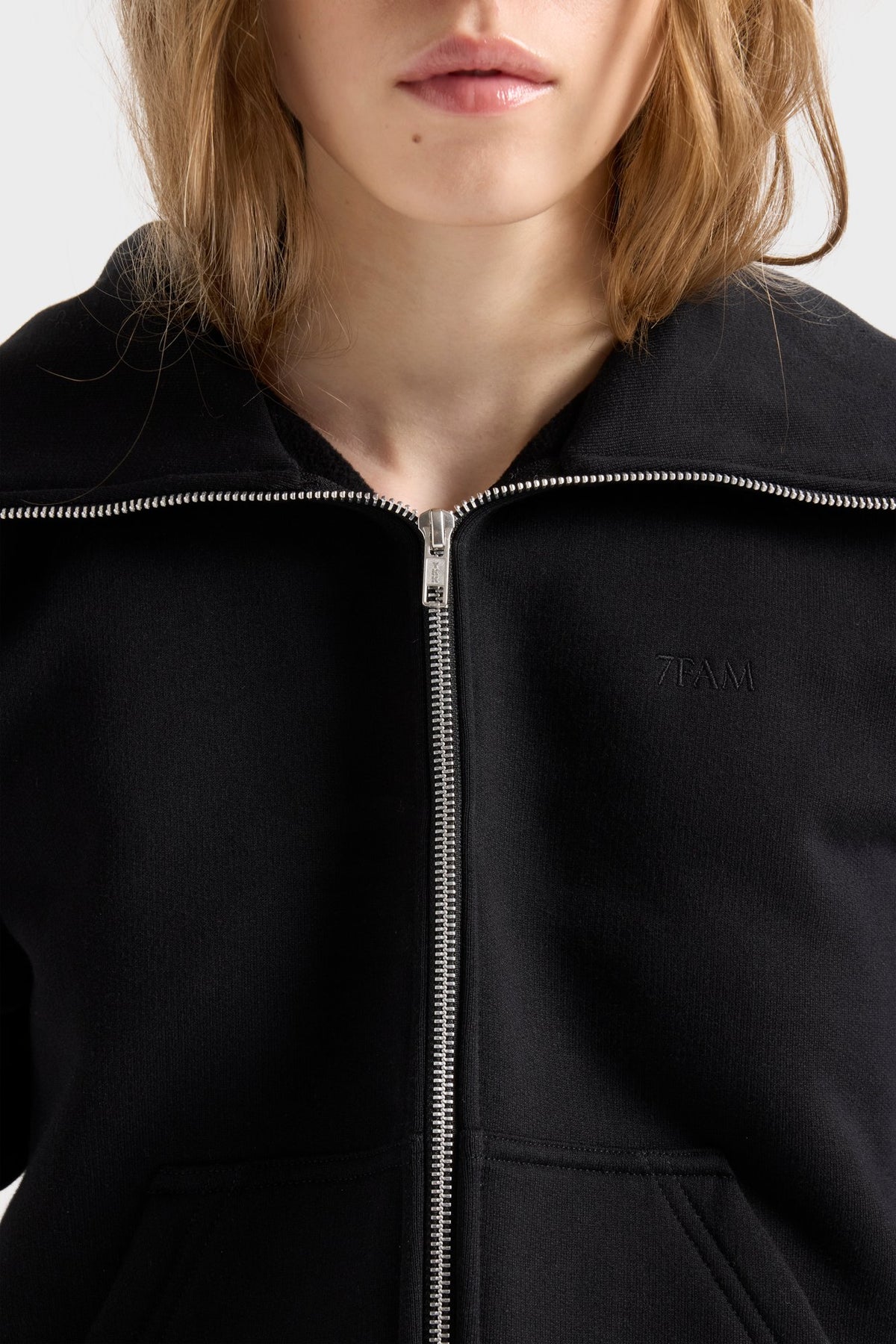 Chamarra de Mujer Cuello Alto con Cierre | 7 For All Mankind
