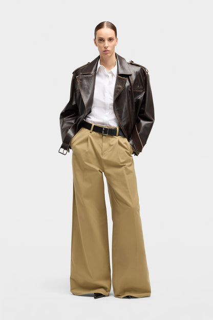 Pantalón de Mujer Comfort Twill Pleated Wide Leg Trouser | 7 for all mankind